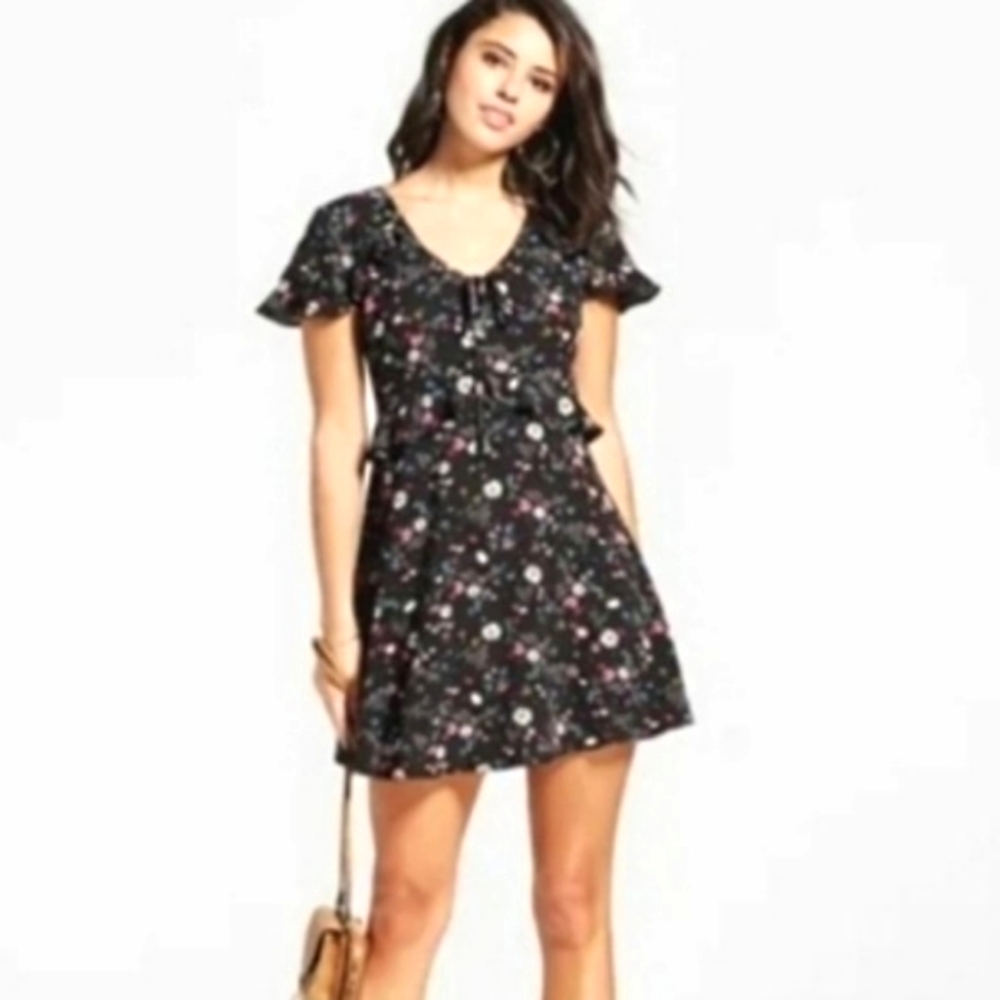 Xhilaration Black Floral Mini Dress - Picture 1 of 4